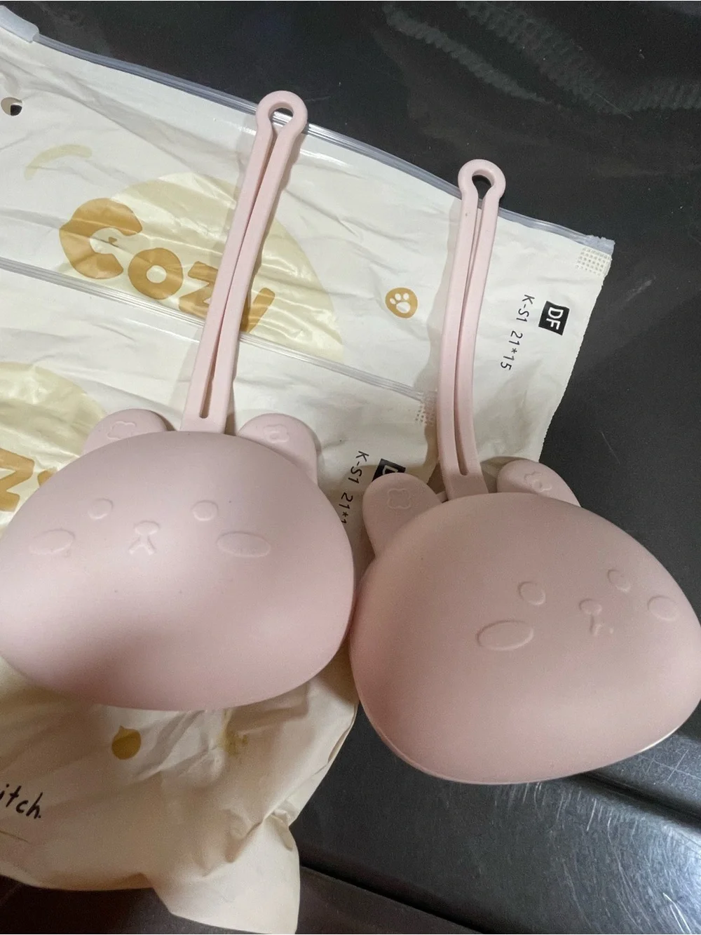 Kids lot of 2 new light Pink Silicone Cat pacifier case Pouch with Strap
